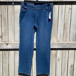 alia jeans petite